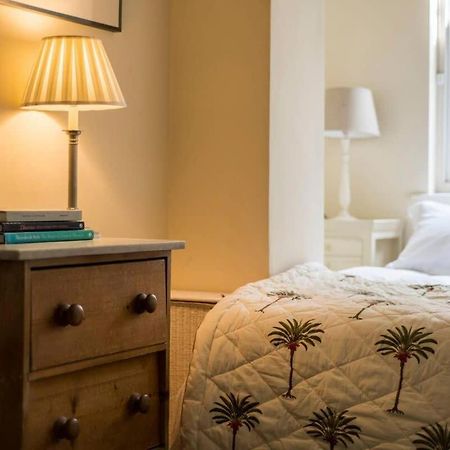 شقة Delightful 2 Bed In Notting Hill - 5 Min From Tube لندن المظهر الخارجي الصورة