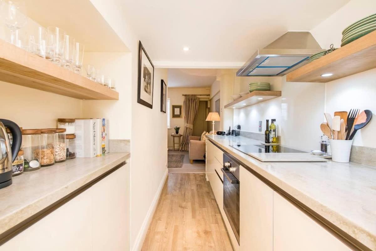 شقة Delightful 2 Bed In Notting Hill - 5 Min From Tube لندن المظهر الخارجي الصورة
